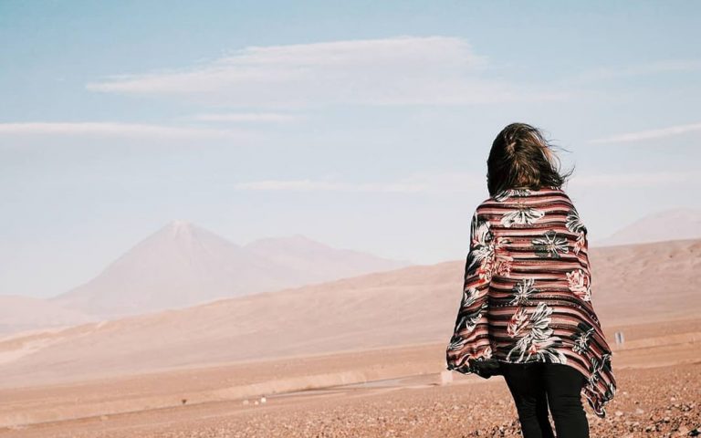 Ellas viajan solas: el 80% de las latinoamericanas está dispuesta a viajar sin compañía