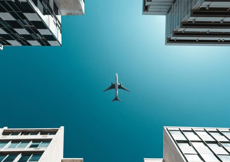 ¿Qué hacer si cancelan mi vuelo? Guía paso a paso para reclamar